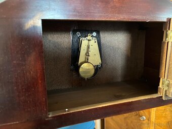 staré dřevěné hodiny - nejdou, jen jako dekorace - 2