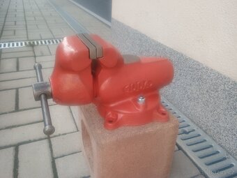 Svěrák York 100A - možné zaslat - 2