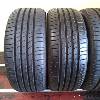 KUMHO Ecsta HS51 , 215/45 R16 7mm - 2