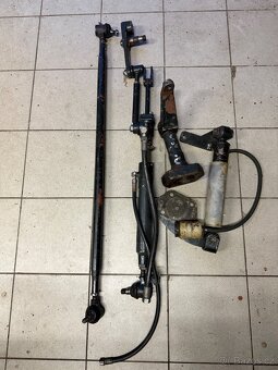 Servo a příslušenství k řízení - 2