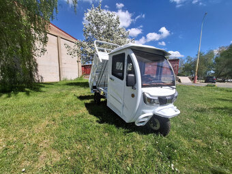 elektrická tříkolka s kabinou Zethos T-09 - 2