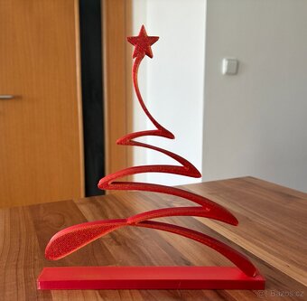 Červeno zlatý vánoční strom v moderním stylu - 2