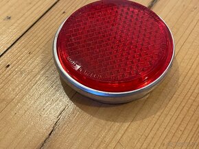 Nové odrazky zadních světel | Škoda 1000MB - 2