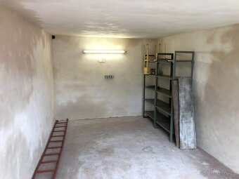 Pronájem garáže ve Vrchlabí - 2