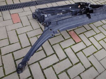 Chladičová stěna Škoda Octavia 3 - 2