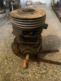 Motor Jawa 250 special - 2