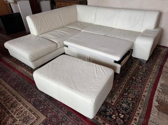 Bílá kožená rohová sedačka s taburetem,5979 - 2