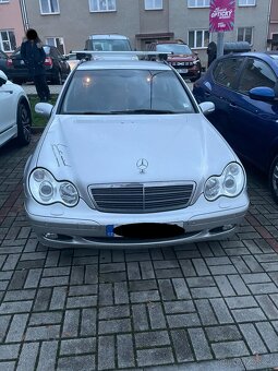 Mercedes Benz C220CDi na opravu - 2