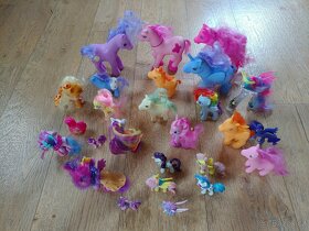 Hasbro My Little Pony 26 kusů poníků - 2