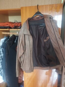 Dubeňák, a dvě bundy pravá kůže - 2