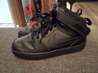 Prodám nové kotníkové boty Nike - 2