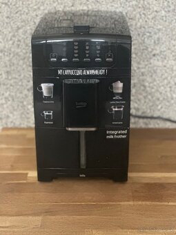 Automaticky kávovar Beko - 2