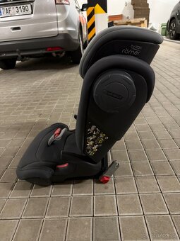 BRITAX Römer Dětská autosedačka Kidfix III M - Zánovní - 2