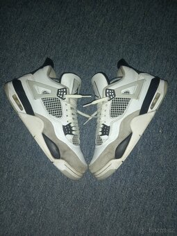 Nike Air Jordan 4 Retro Military Black - 2
