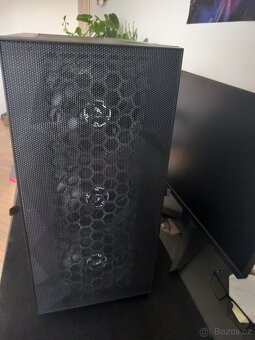 Herni pc rtx 4060 a ryzen 7 5800x - 2