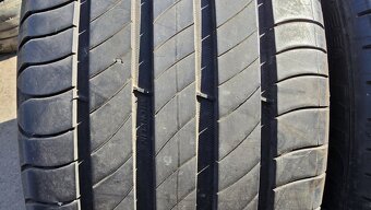 Letní pneu 235/40/19 Michelin - 2