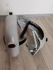 Zadní blatník kompletní pro koloběžku Ninebot Max G30 - 2