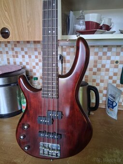 Prodám Bass kytaru - 2