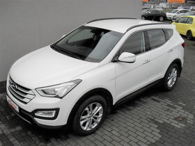 Hyundai Santa Fe 2,2 CRDi Premium 4WD Manuál 319.000Kč - 2