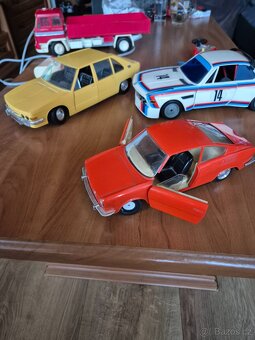 Prodám tyto staré hračky. - 2