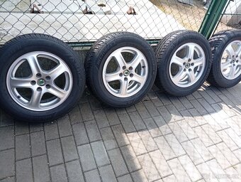 Škoda Octavia 1, letní 195/65 R15 H - 2