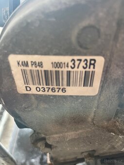 RENAULT MEGANE III 1.6 16V—-MOTOR K4M P848 - 2