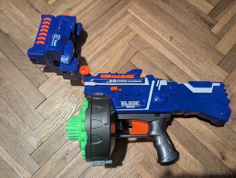 Nerf blaze storm samopal - 2