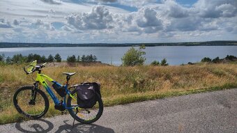 Crussis e-Largo 7.5-S (kola 29'' ram 20'') - 2