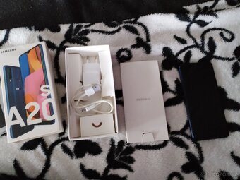 Samsung Galaxy A20s - 2