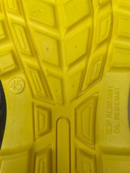 Pracovní boty vel.45 - 2