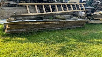 Vyschlé dubové řezivo - 2