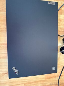 Prodam notebook Lenovo ThinkPad T14 Gen2 - 2