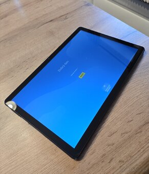 Lenovo Tab M10 (3rd Gen) - 2