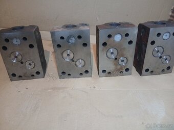 Zetor hlavy major 4011 a 6711 - 2