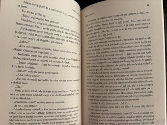 Kniha Hra o duši Javier Castillo - 2