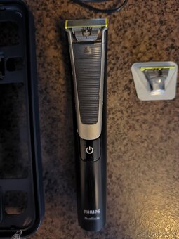 Zastrihávač Philips One Blade Pro QP6510/20 - 2