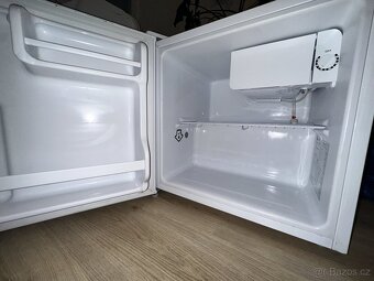 Lednice IKEA TILLREDA - 2