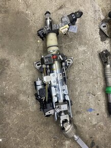 Volantová tyč bmw e60/61 - 2