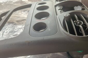 Středový panel PT Cruiser - 2