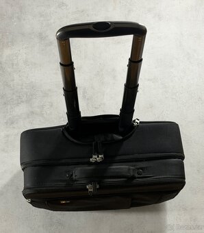 Case Logic roller na notebook 17,3'' ANR317K - 2