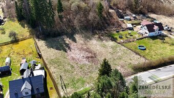 Stavební parcela Hostinné - 2