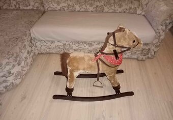 Houpací koník - 2