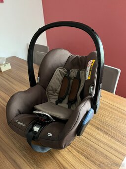 Dětská autosedačka Maxi-Cosi - vajíčko - 2