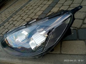 Světlo Ford Kuga 22+ - 2