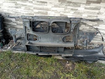 BMW E39 stěna možnost i s chladiči - 2