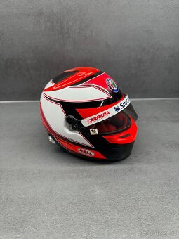 Přilba Kimi Räikkönen - 2