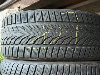 Zimní pneu 225/45 R17 XL vzorek 5,5mm - 2