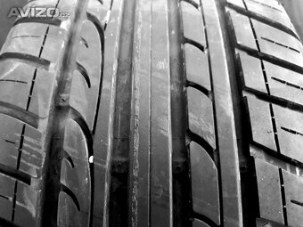 Sady nebo 2ks letních pneu 225/45 R17: - 2