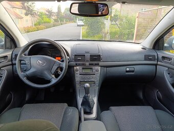 Toyota Avensis 2006 kombi - 2