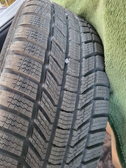 17" zimní Škoda LYRA Octavia IV 4 Alukola Bridgestone 205/5 - 2
